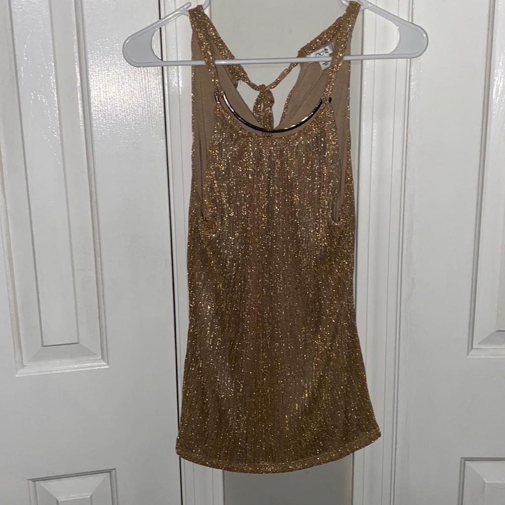 Lot of 3 Cache tops